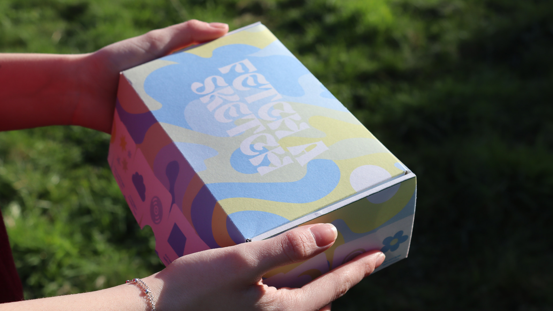 Fetch a Sketch packaging